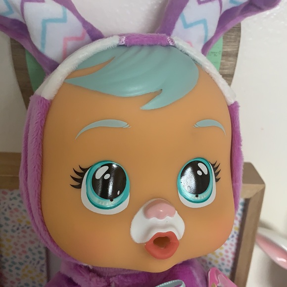 Cry Babies Magic Tears Tiny Cuddles dressed in Bunny edition 2023. - Picture 5 of 6
